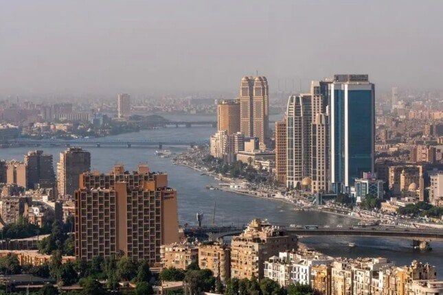 البنك المركزي يتوقع نمو الاقتصاد في مصر بنسبة 5.1% خلال 2027/2026