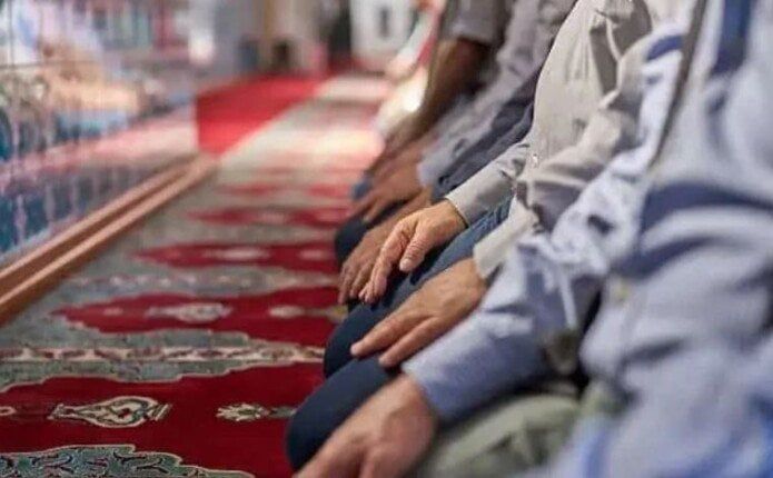 موعد أذان الظهر.. مواقيت الصلاة اليوم السبت 9 أغسطس 2025