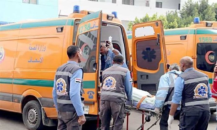 إصابة 7 أشخاص في حادث انقلاب ميكروباص بصحراوي الفيوم