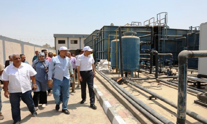 محافظ أسوان يتابع معدلات إنجاز مشروع محطة معالجة صرف صحي النصراب بإدفو