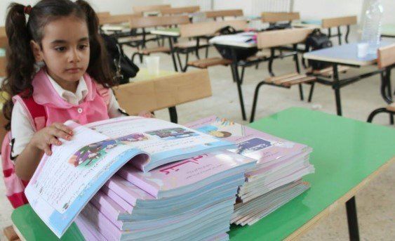 «المركزية للتعليم العام»: إجراءات تسليم الكتب بمدارس اللغات هي نفسها في الحكومية