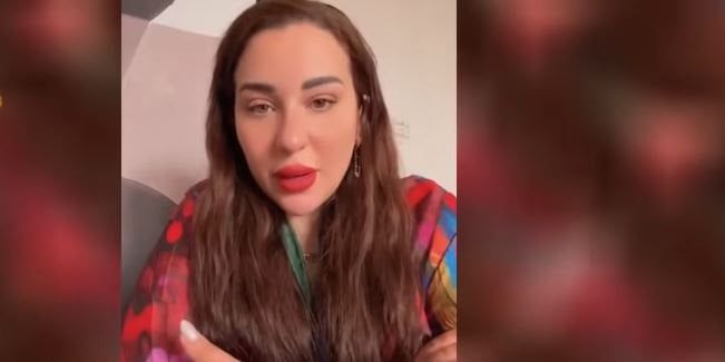 «بتبقى حصن حواليك».. أسما شريف منير توصي متابعيها بترديد أذكار الصباح