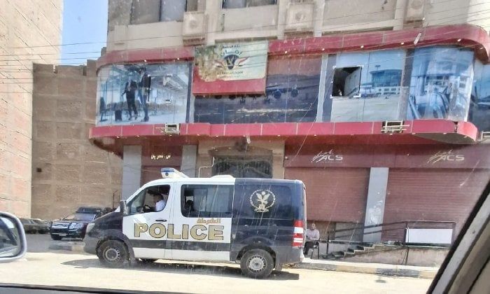 الأمن يُغلق أكاديمية سوهاج بعد مأساة غرق طالباتها بشاطئ أبو تلات بالإسكندرية