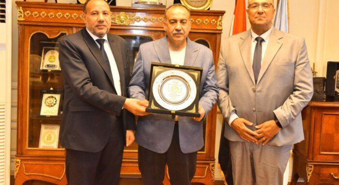 محافظ أسيوط يستقبل نائب رئيس جامعة الأزهر لبحث سبل التعاون المشترك