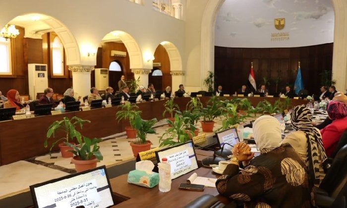 منح للطلاب ومقرر للذكاء الاصطناعي.. قرارات هامة لمجلس جامعة الإسكندرية