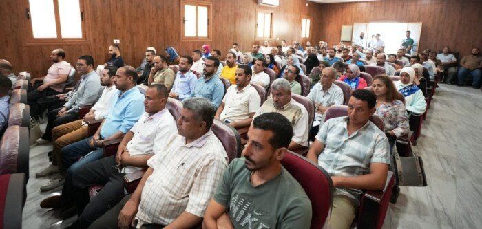 محافظ أسيوط يكرم إدارة مراقبة الأغذية لتصدرها التقييم على مستوى الجمهورية